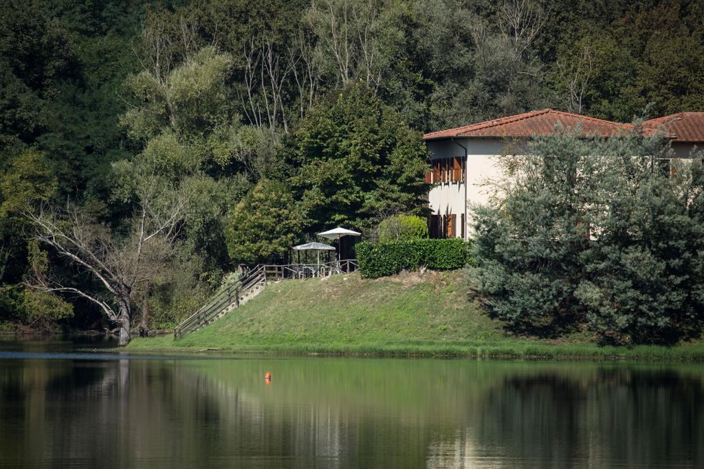 Hotel Del Lago Cavriglia Kültér fotó